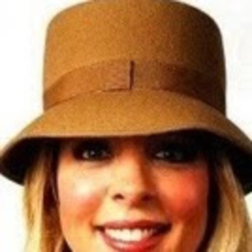 Meet your Posher, Sheli